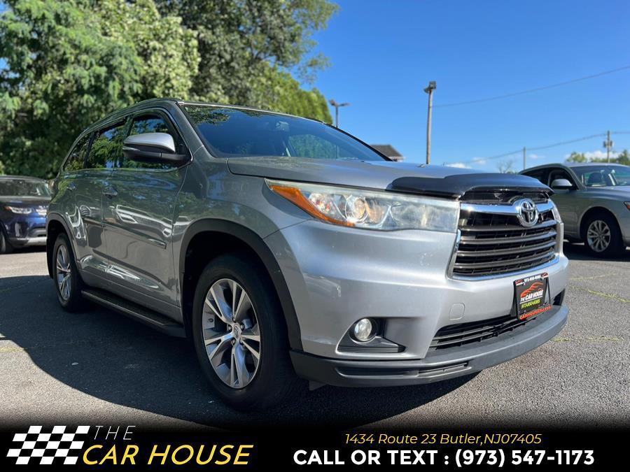 used 2015 Toyota Highlander car, priced at $17,995