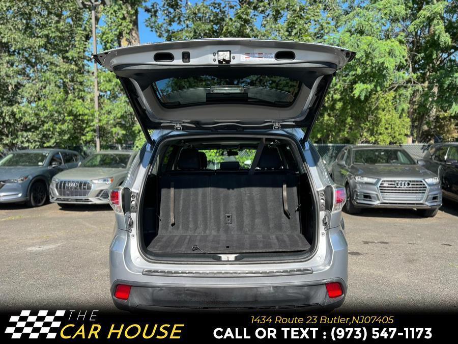 used 2015 Toyota Highlander car, priced at $17,995
