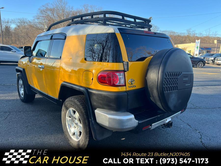 used 2007 Toyota FJ Cruiser car, priced at $9,995