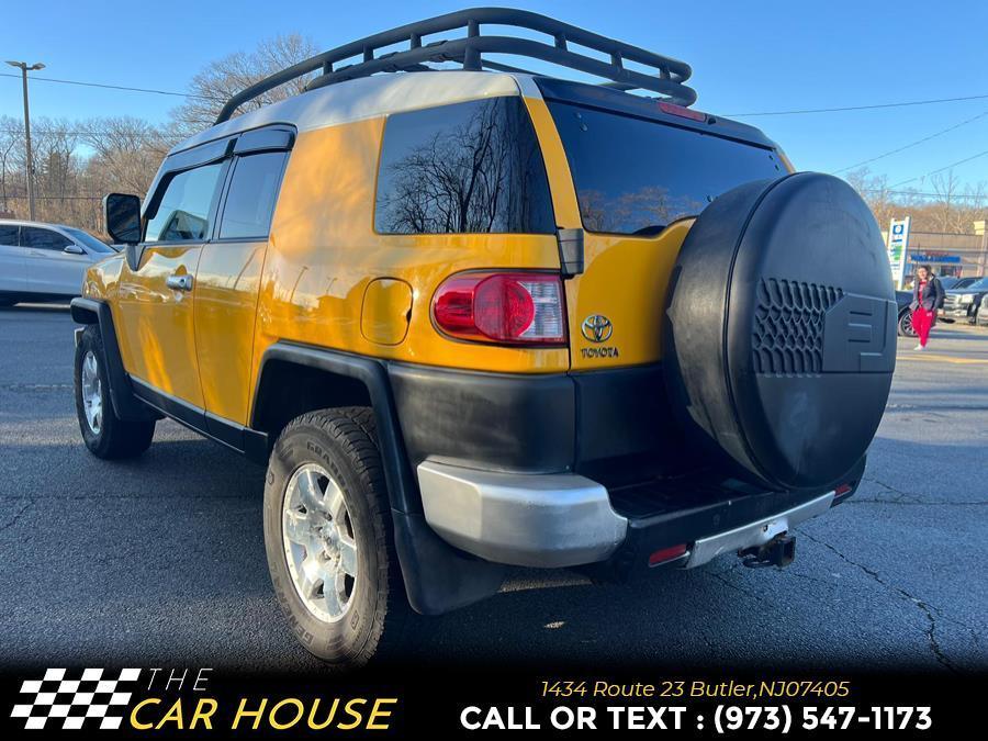 used 2007 Toyota FJ Cruiser car, priced at $9,995