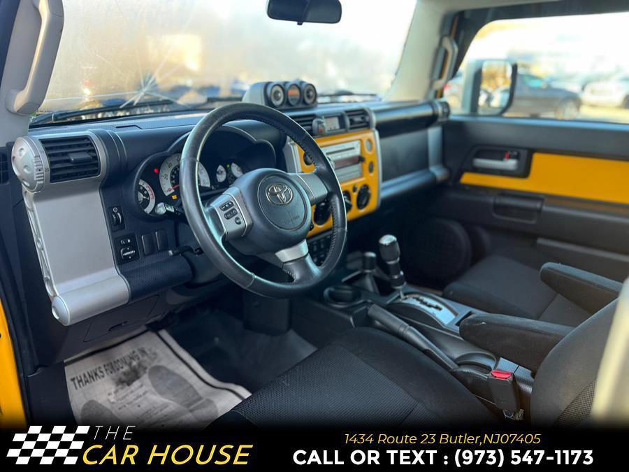 used 2007 Toyota FJ Cruiser car, priced at $9,995