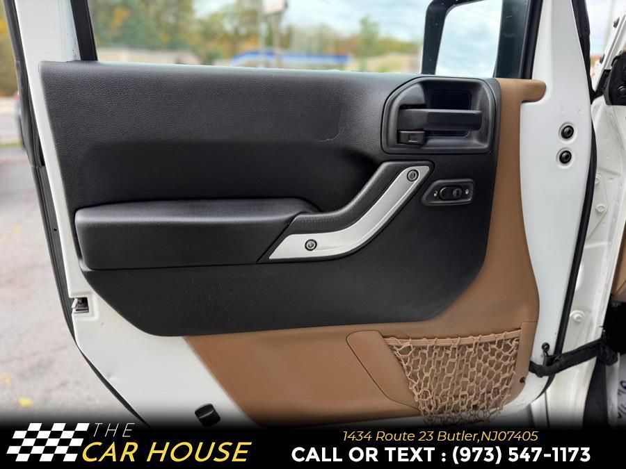 used 2013 Jeep Wrangler Unlimited car, priced at $11,995