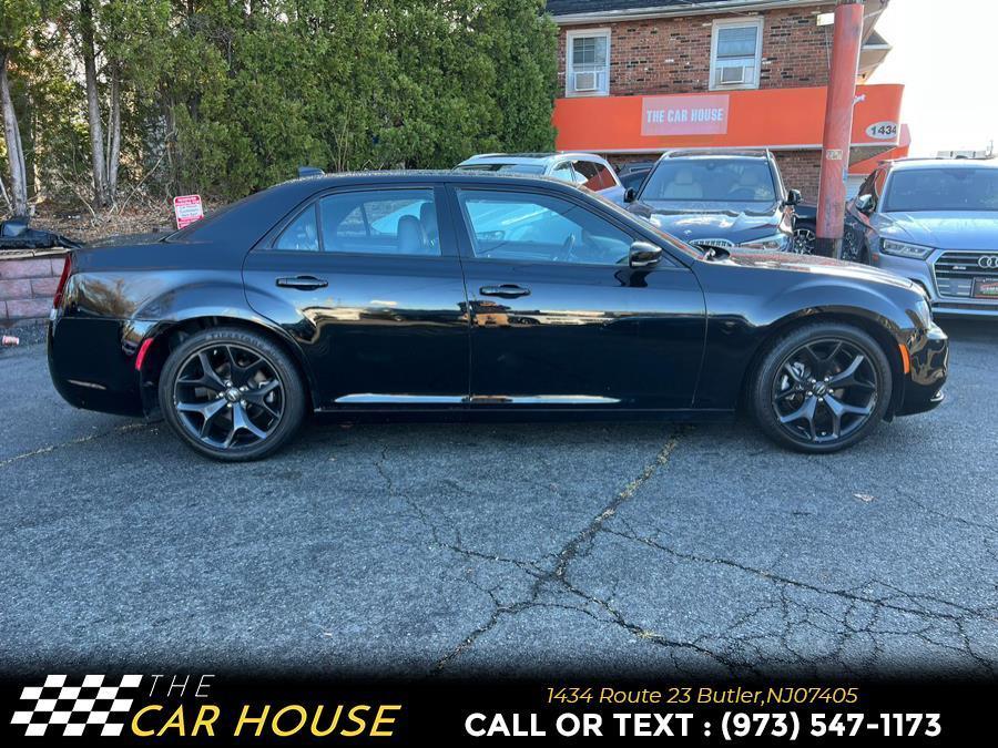 used 2022 Chrysler 300 car, priced at $23,995