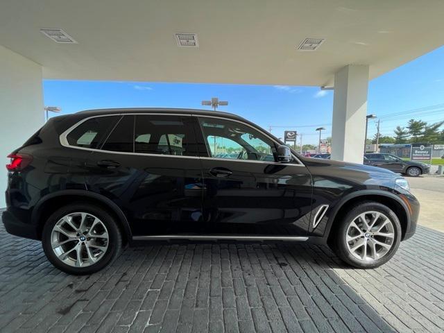 used 2021 BMW X5 car, priced at $47,284