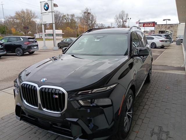 new 2025 BMW X7 car, priced at $116,805