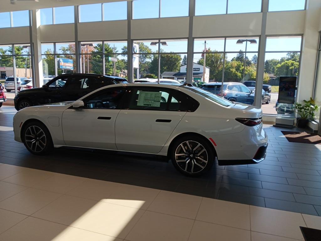 new 2026 BMW 750e car, priced at $115,425