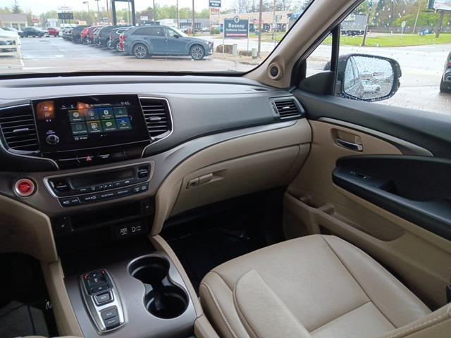 used 2021 Honda Pilot car, priced at $30,000