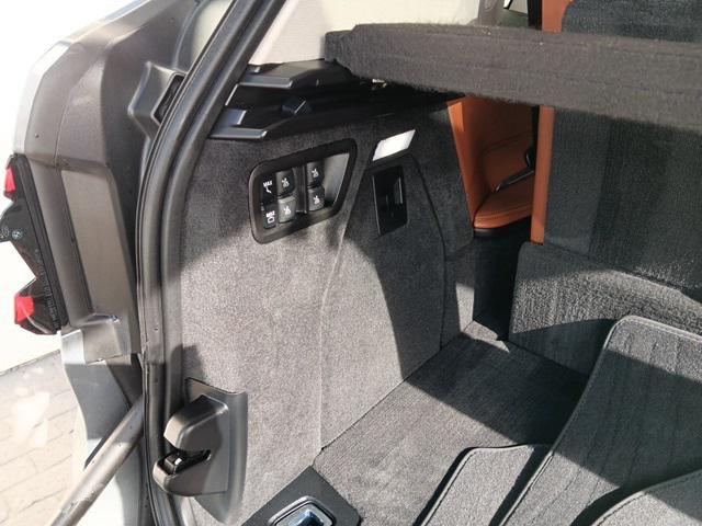 used 2025 BMW X7 car, priced at $86,000