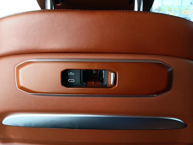 used 2025 BMW X7 car, priced at $86,000
