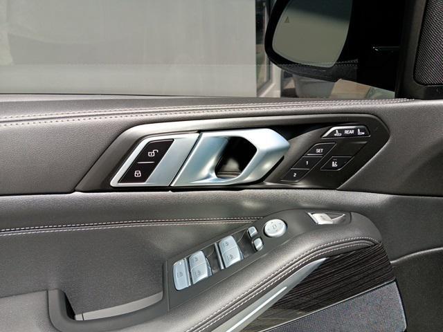 used 2025 BMW X7 car, priced at $81,263
