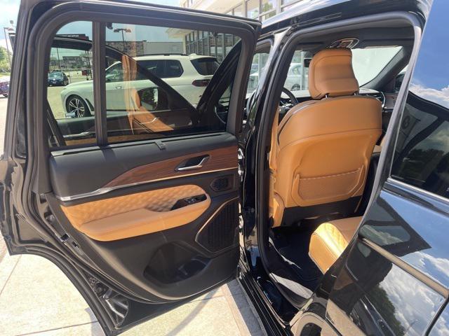 used 2022 Jeep Grand Cherokee car, priced at $35,920