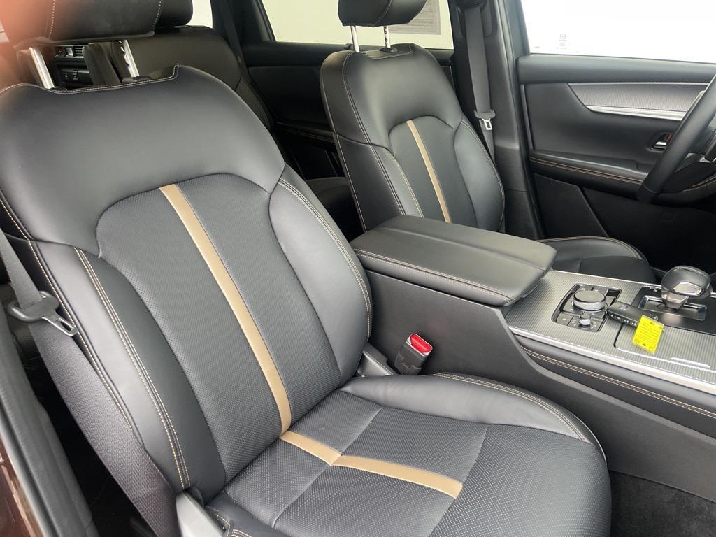 used 2024 Mazda CX-90 PHEV car, priced at $42,000