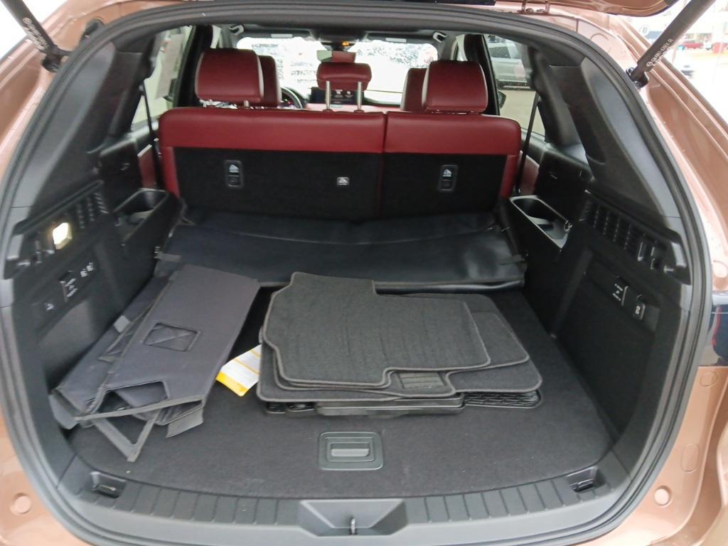 used 2025 Mazda CX-70 PHEV car, priced at $44,618