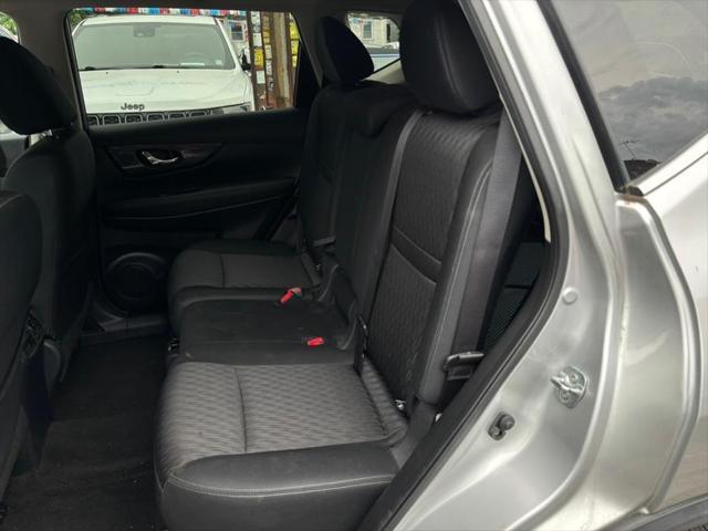 used 2018 Nissan Rogue car