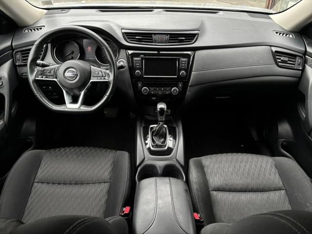 used 2018 Nissan Rogue car