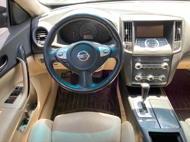 used 2014 Nissan Maxima car