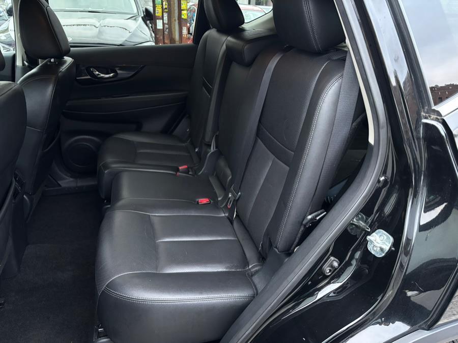 used 2019 Nissan Rogue car, priced at $12,995