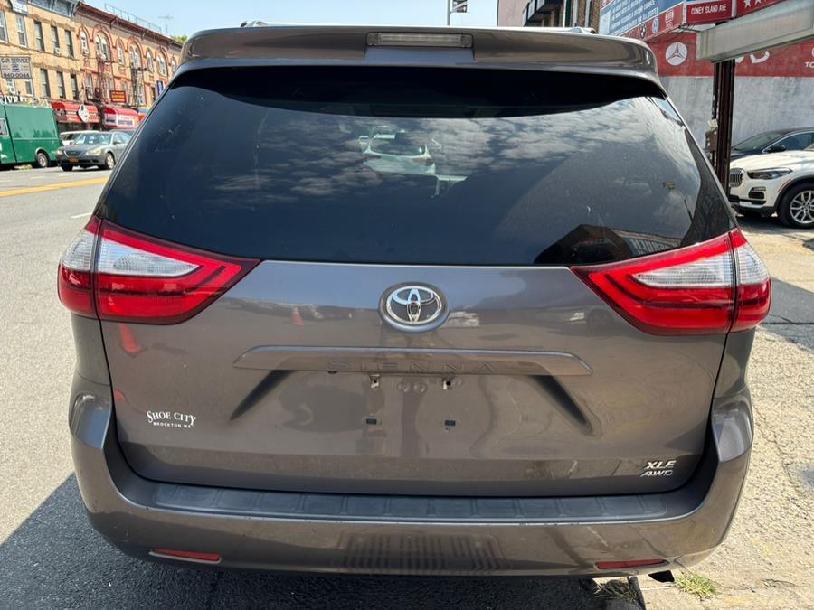 used 2015 Toyota Sienna car
