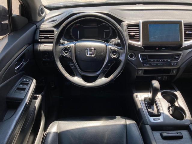 used 2017 Honda Pilot car