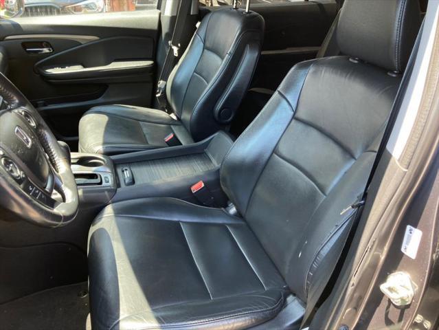 used 2017 Honda Pilot car