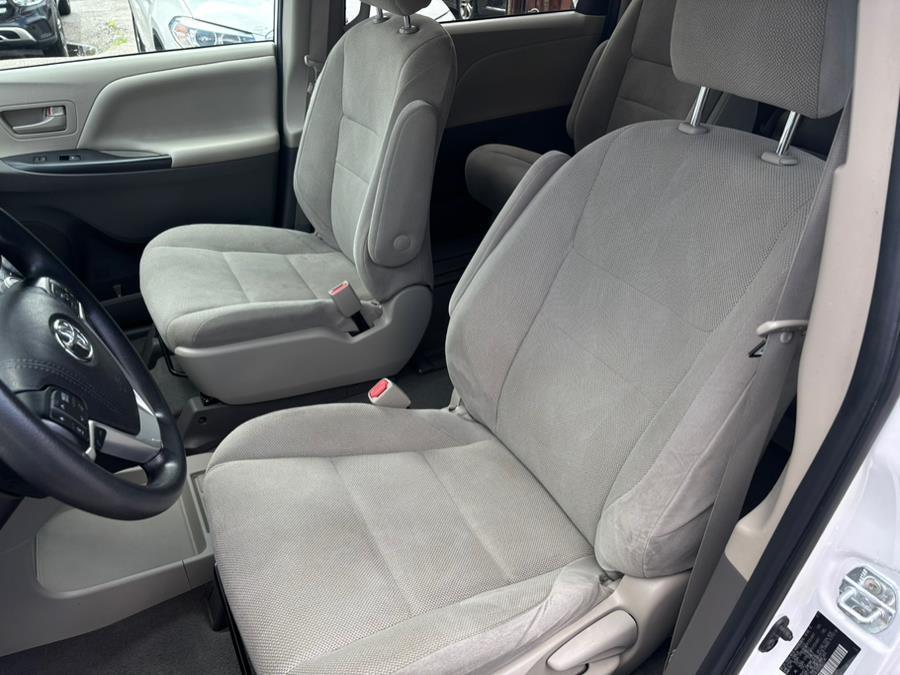 used 2020 Toyota Sienna car, priced at $20,995