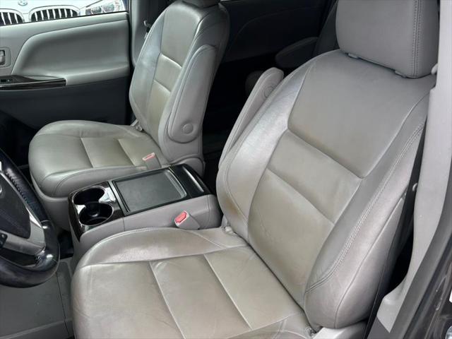 used 2015 Toyota Sienna car