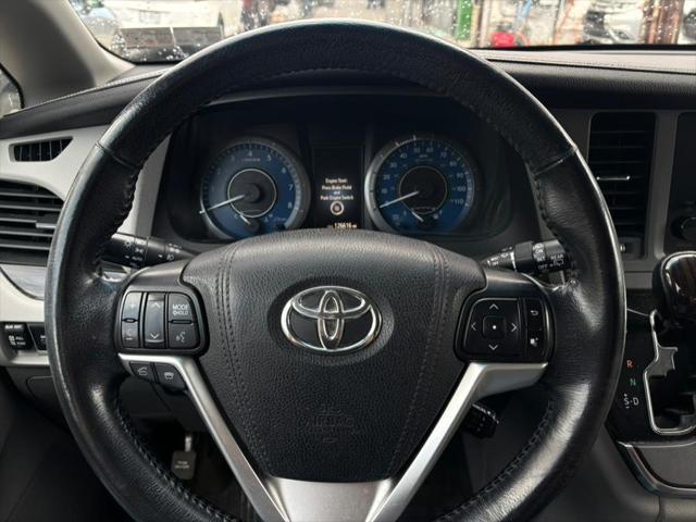 used 2015 Toyota Sienna car