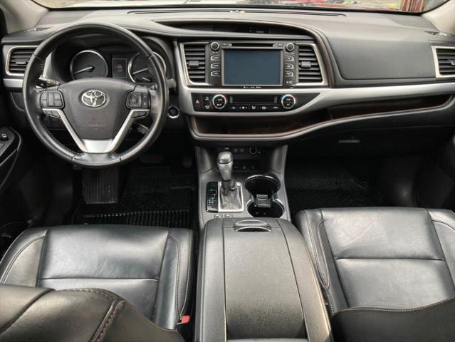 used 2018 Toyota Highlander car, priced at $19,995