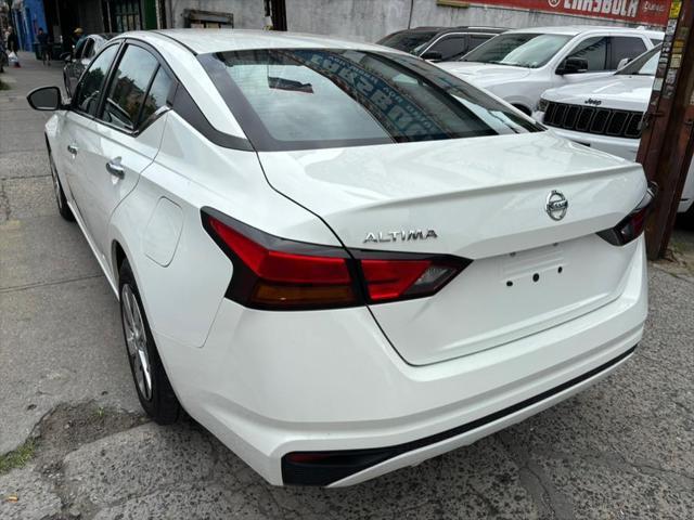 used 2021 Nissan Altima car