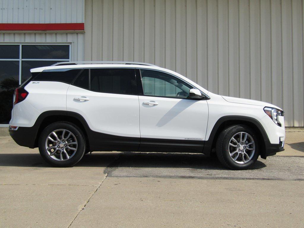 used 2024 GMC Terrain car, priced at $25,000