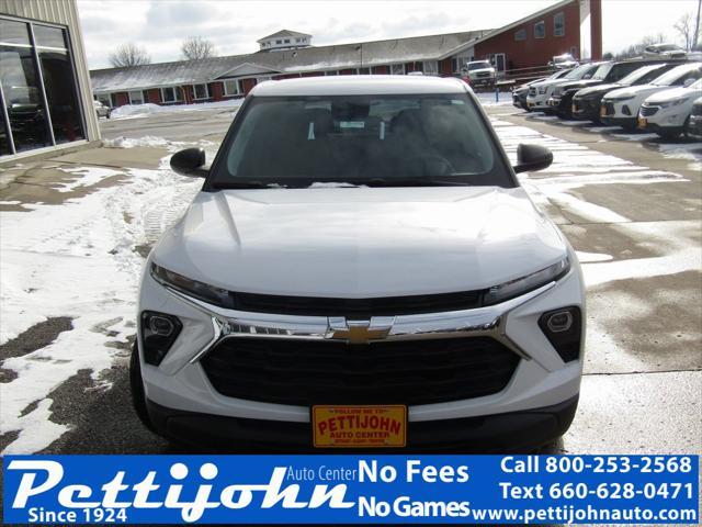 new 2025 Chevrolet TrailBlazer car, priced at $27,335