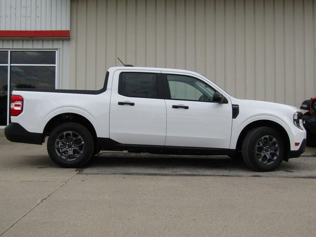 new 2025 Ford Maverick car, priced at $37,380