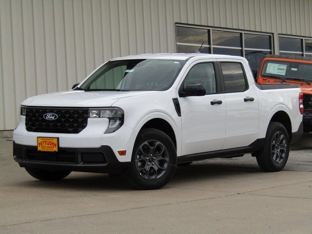 new 2025 Ford Maverick car, priced at $37,380