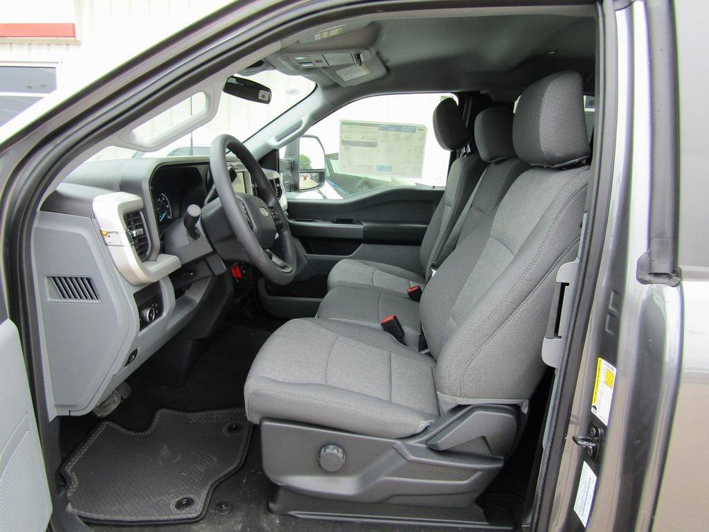 new 2025 Ford F-350 car, priced at $56,580