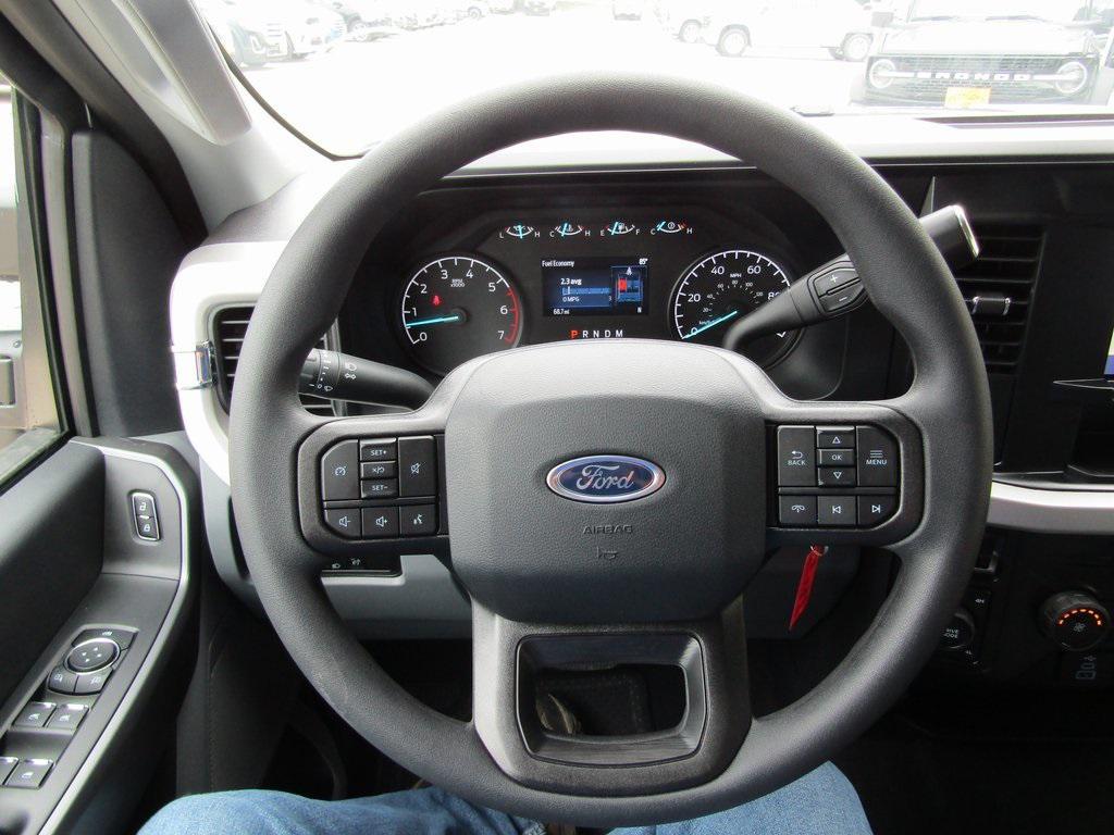 new 2025 Ford F-350 car, priced at $56,580