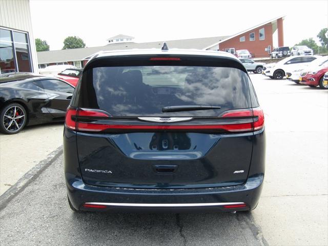 new 2025 Chrysler Pacifica car, priced at $43,968