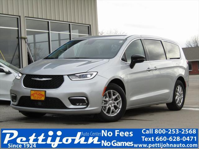 used 2024 Chrysler Pacifica car, priced at $35,750