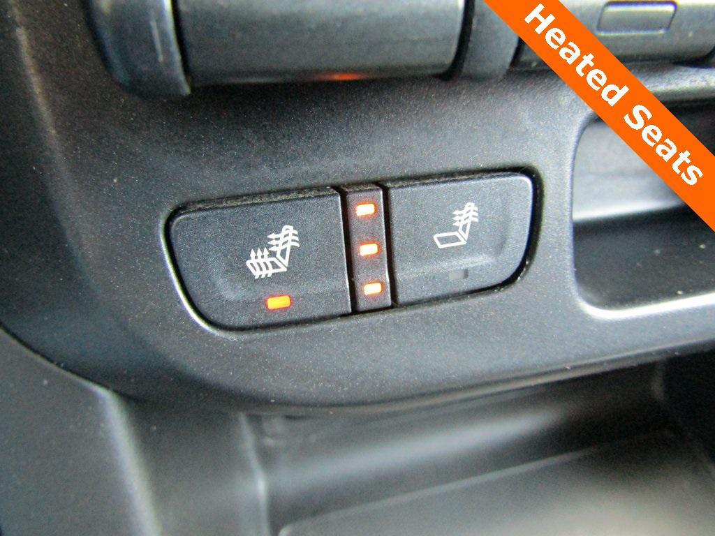 used 2021 GMC Canyon car, priced at $28,200