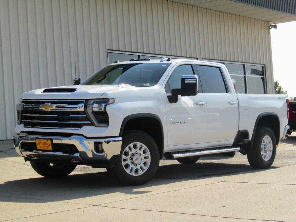 used 2025 Chevrolet Silverado 3500 car, priced at $71,500
