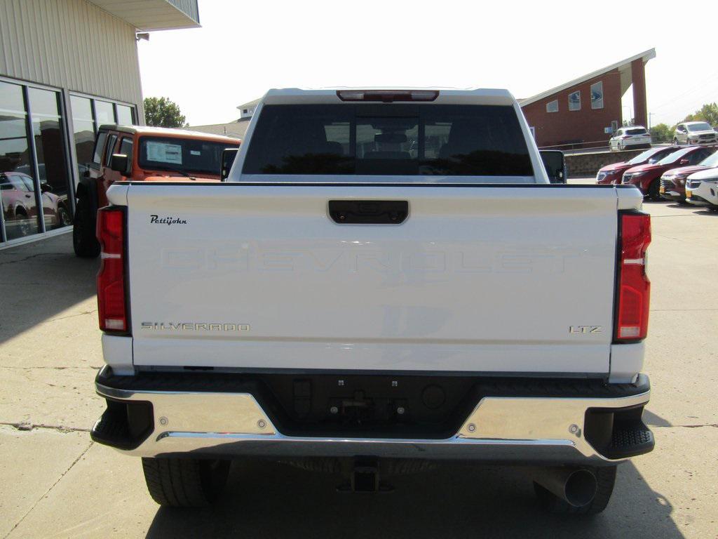 used 2025 Chevrolet Silverado 3500 car, priced at $71,500