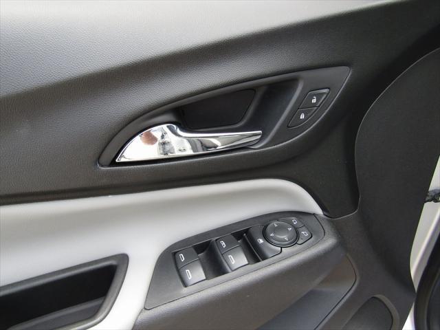 used 2020 Chevrolet Equinox car, priced at $17,000