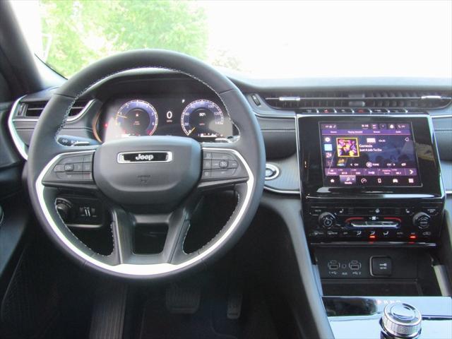 new 2025 Jeep Grand Cherokee L car, priced at $45,067