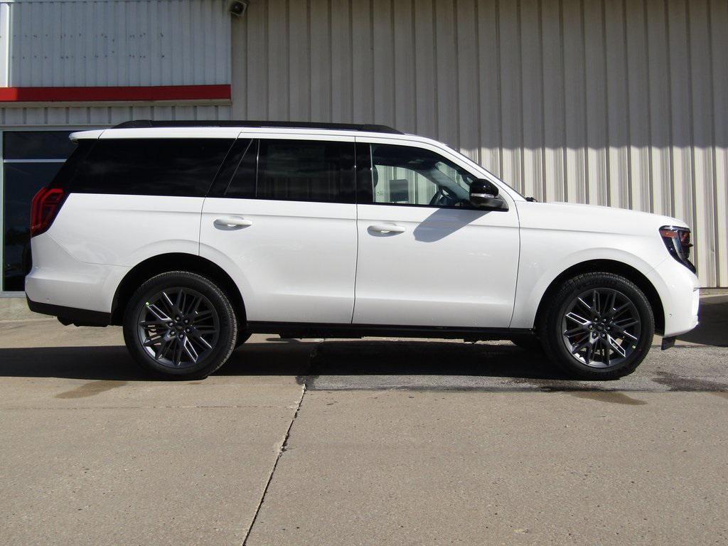 new 2025 Ford Expedition car, priced at $86,385