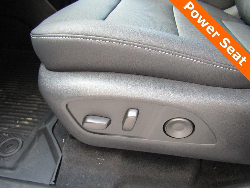 new 2026 Chevrolet Traverse car, priced at $45,345