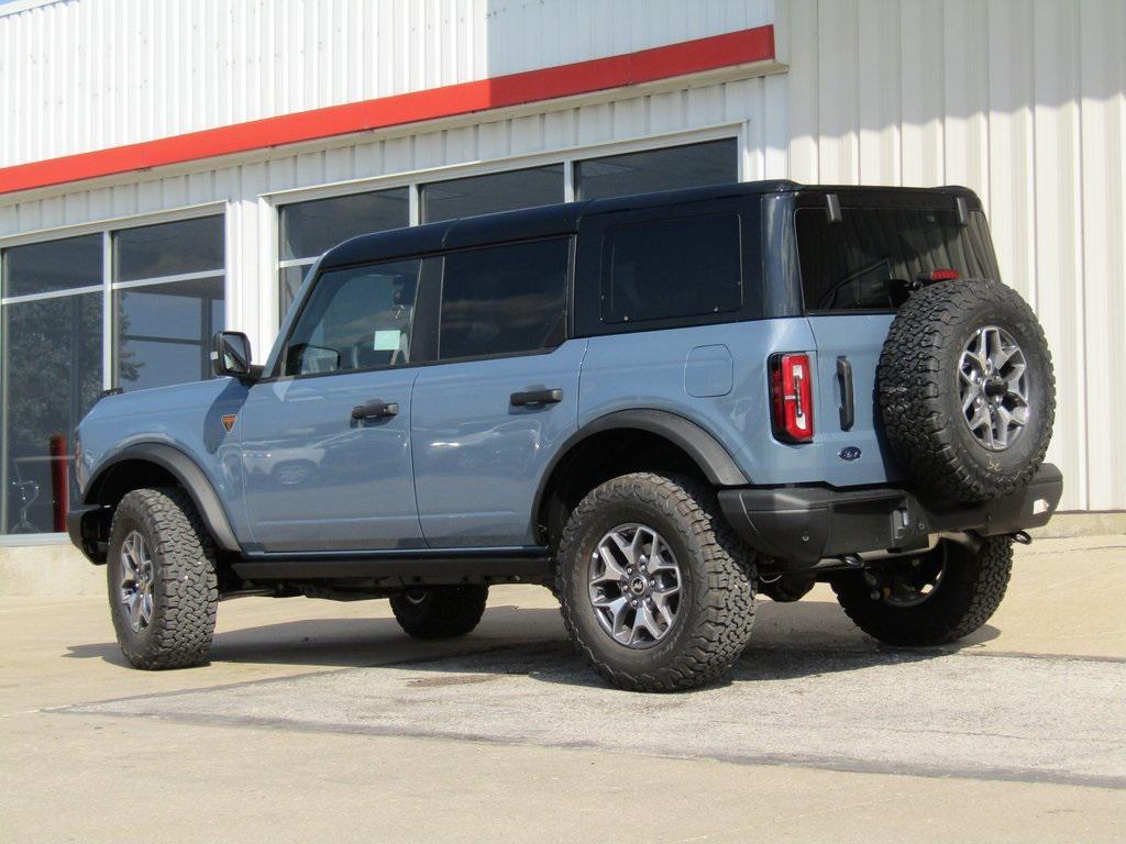 new 2025 Ford Bronco car, priced at $62,620