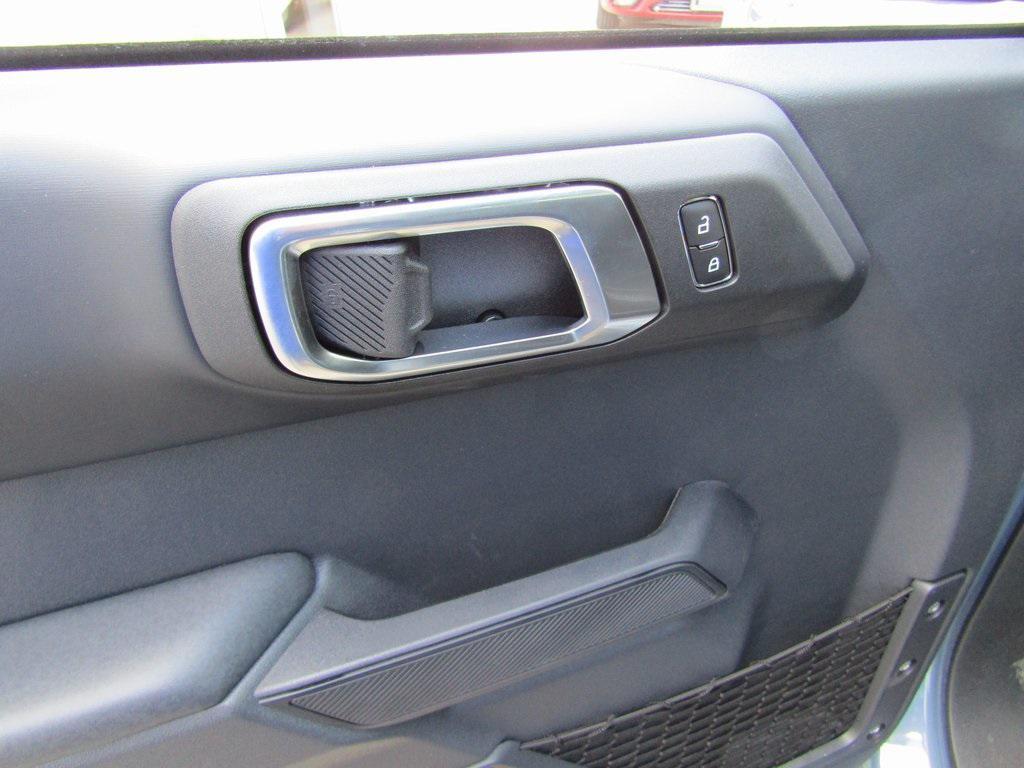 new 2025 Ford Bronco car, priced at $62,620