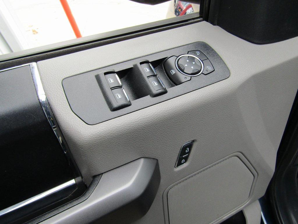 used 2020 Ford F-150 car, priced at $25,000