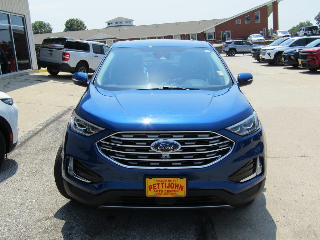 used 2022 Ford Edge car
