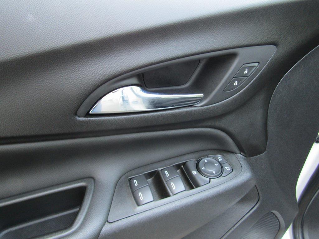 used 2021 Chevrolet Equinox car, priced at $20,000