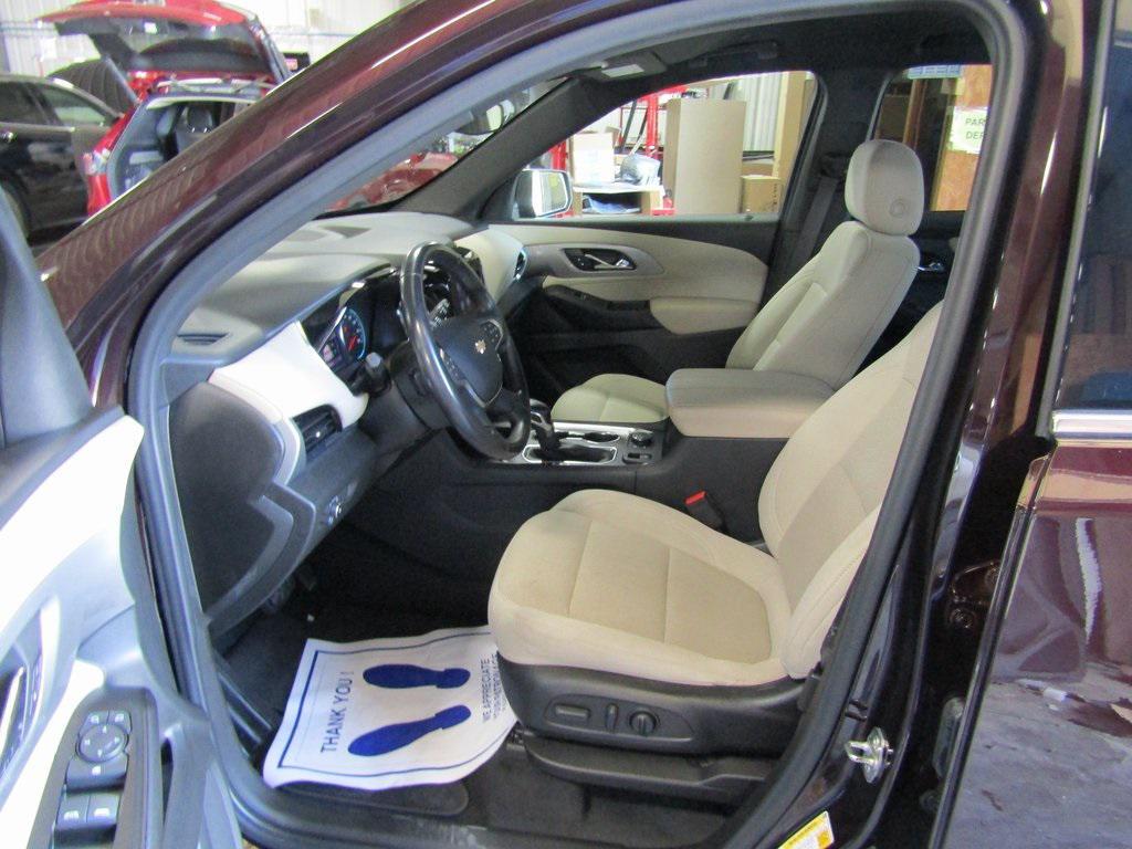 used 2022 Chevrolet Traverse car, priced at $25,500